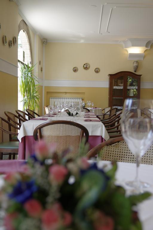 Tennis Hotel ポッツオーリ エクステリア 写真