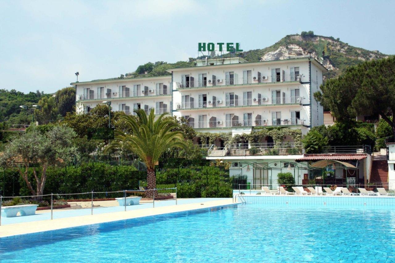 Tennis Hotel ポッツオーリ エクステリア 写真